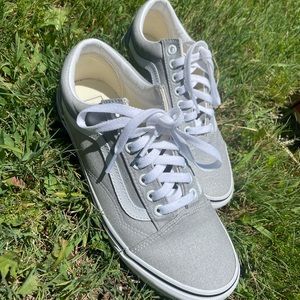 VANS OLD SKOOL Size W8.5/M7